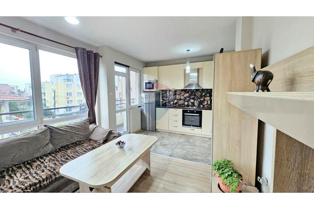 Апартамент - За продажба - гр. Бургас, Област Бургас, България - photo_2025-10-27_13-31-26.jpg - 360291023-75