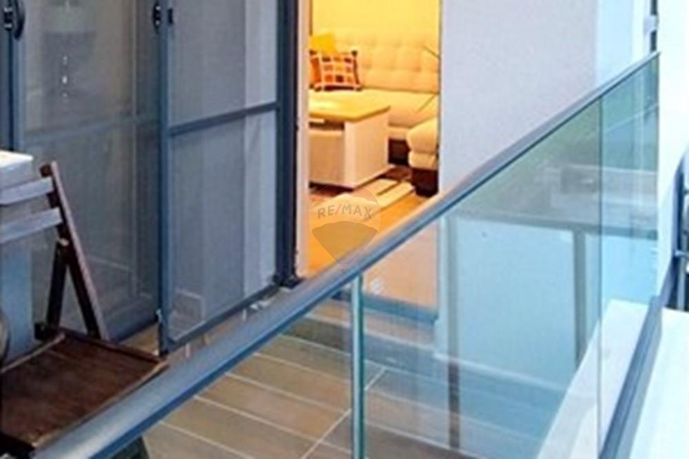 Апартамент - Под наем - гр. Варна, Област Варна, България - viber_image_2024-10-14_13-18-12-615.jpg - Балкон - 360391034-52