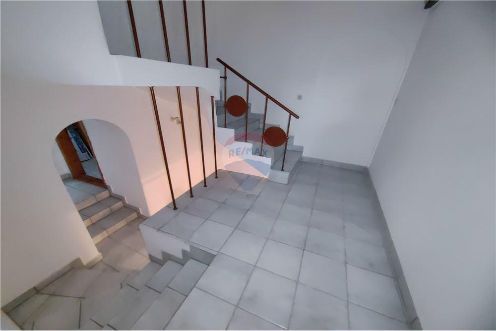 Етаж от къща - Под наем - гр. Варна, Област Варна, България - 18 - 360471021-47