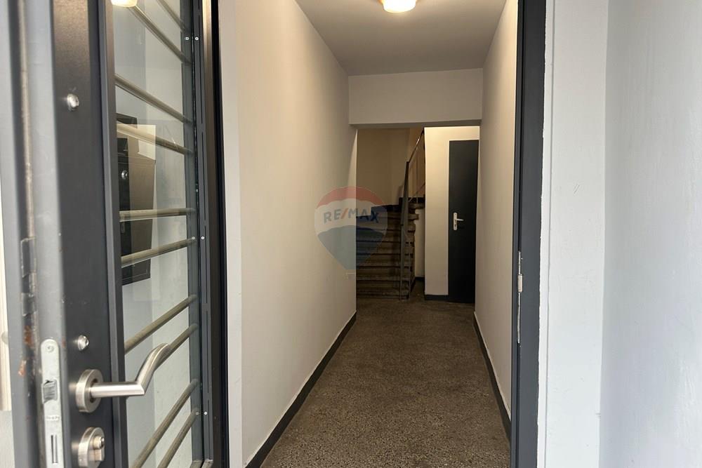 Апартамент - За продажба - гр. Варна, Област Варна, България - IMG_1887.JPG - 360391070-1