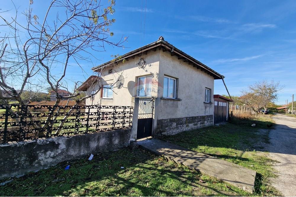 Селска къща - За продажба - гр. Сливо поле, Област Русе, България - 20251030_095403~2.jpg - 360451038-19