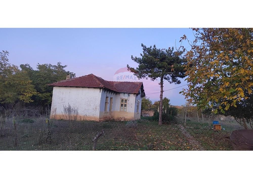 Селска къща - За продажба - с. Вранино, Област Добрич, България - IMG_20251030_170942.jpg - 360331026-36