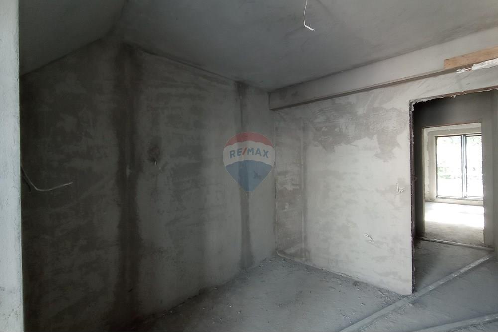 Апартамент - За продажба - гр. Варна, Област Варна, България - IMG_20251017_145607.jpg - 360481026-8