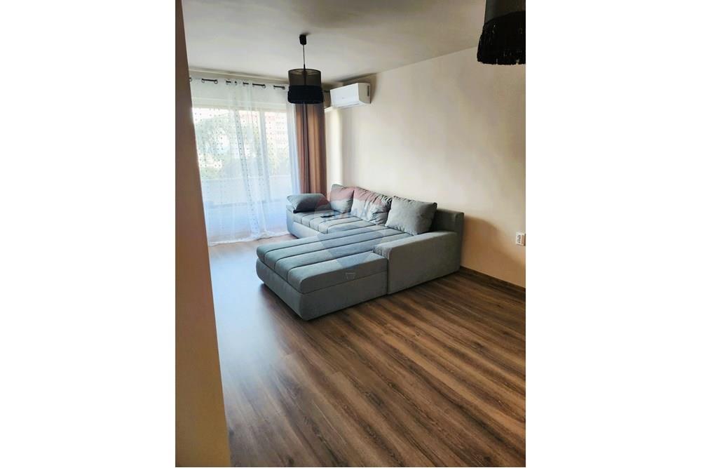 Апартамент - Под наем - гр. Варна, Област Варна, България - viber_изображение_2025-11-24_12-47-52-912.jpg - Всекидневна - 360321001-524