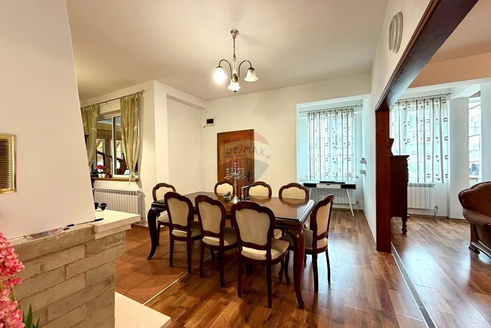 Градска къща - За продажба - гр. Горна Оряховица, Област Велико Търново, България - viber_изображение_2026-02-01_12-20-40-615.jpg - 360431008-421