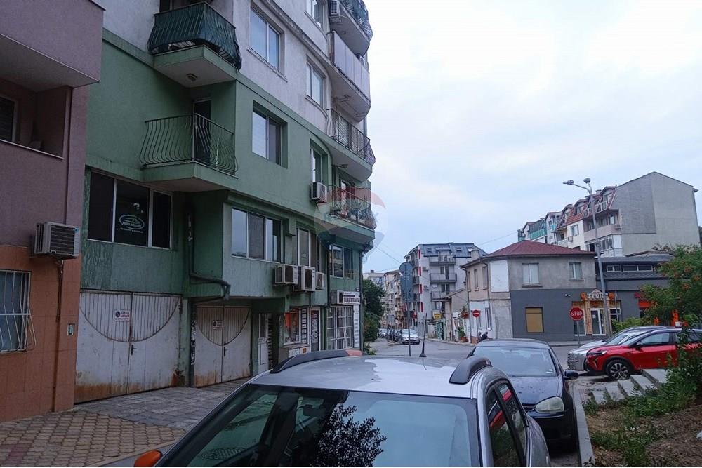 Гараж - За продажба - гр. Варна, Област Варна, България - ГАРАЖ ПЛ. ЛАВРЕНТИЙ 35.jpg - 360391046-27