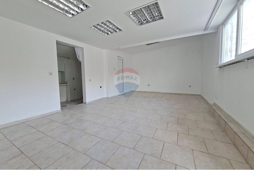 Търговски обект/Магазин - За продажба - гр. Варна, Област Варна, България - 03.jpg - Друга - 360321001-514