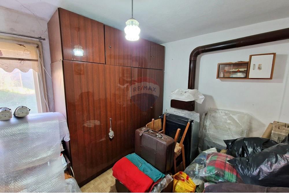 Селска къща - За продажба - с. Щръклево, Област Русе, България - 20251211_095529~2.jpg - 360451038-25