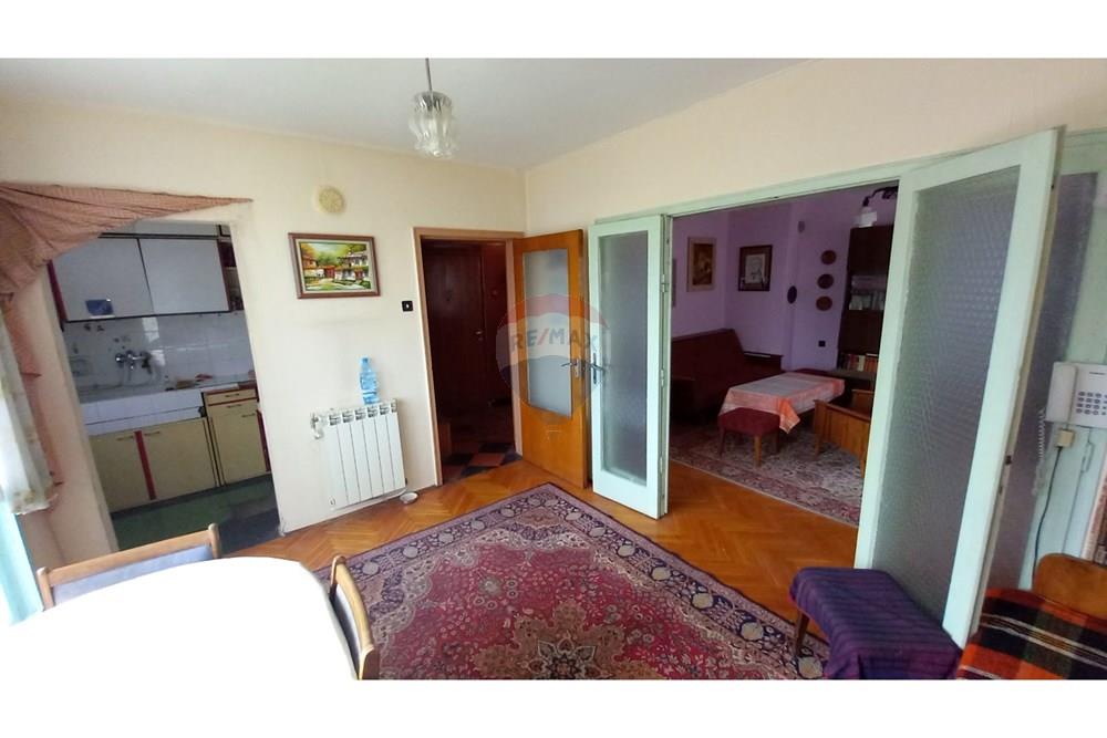 Апартамент - За продажба - гр. Разград, Област Разград, България - viber_изображение_2025-04-14_17-04-33-340.jpg - 360491001-70