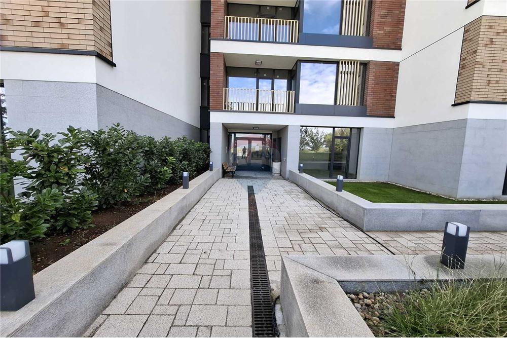 Апартамент - За продажба - гр. София, Област София град, България - 17 - 360241003-140