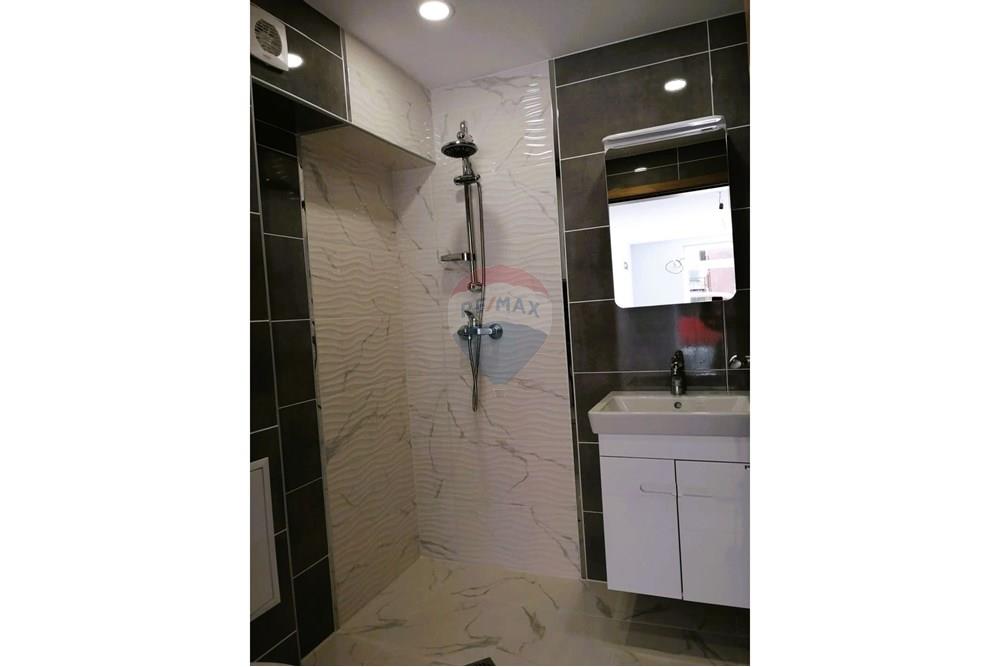 Търговски обект/Магазин - Под наем - гр. Варна, Област Варна, България - 1.jpg - 360301012-132