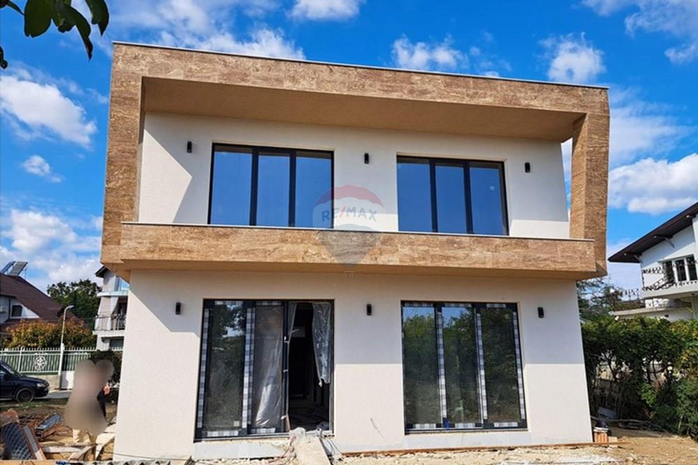 Градска къща - За продажба - гр. Варна, Област Варна, България - изображение_viber_2025-10-23_14-54-26-852.jpg - 360471005-289