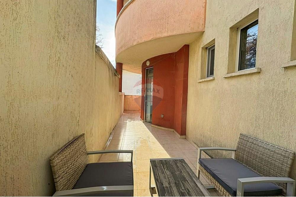 Апартамент - Под наем - гр. Варна, Област Варна, България - 739c6d29-8c6b-4191-951e-36f3dd8ba46f.jpeg - Балкон - 360471029-15