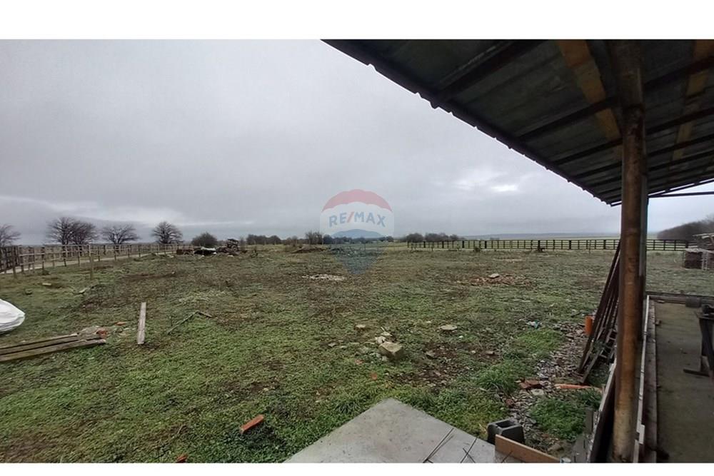 Индустриален имот - За продажба - с. Хърсово, Област Разград, България - 20260127_094117.jpg - 360491001-93