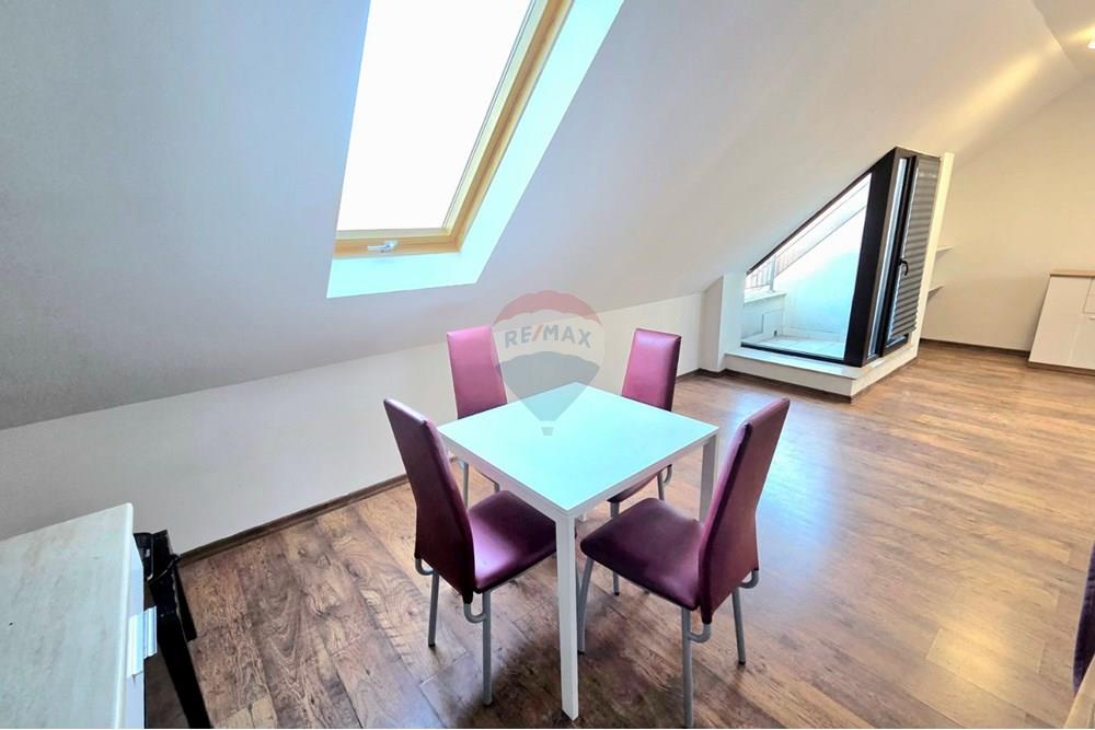 Апартамент - Под наем - гр. Варна, Област Варна, България - viber_image_2025-12-12_09-08-11-151.jpg - Кухня - 360511018-24