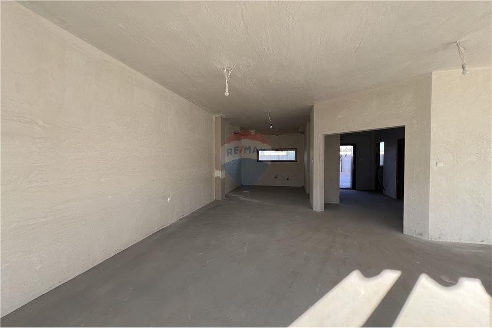 Градска къща - За продажба - гр. София, Област София град, България - 42 - 360241007-97