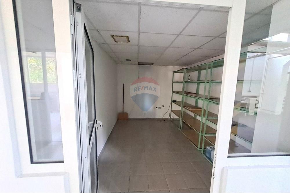 Индустриална сграда - Под наем - гр. Русе, Област Русе, България - 20251021_140218.JPG - 360451036-38