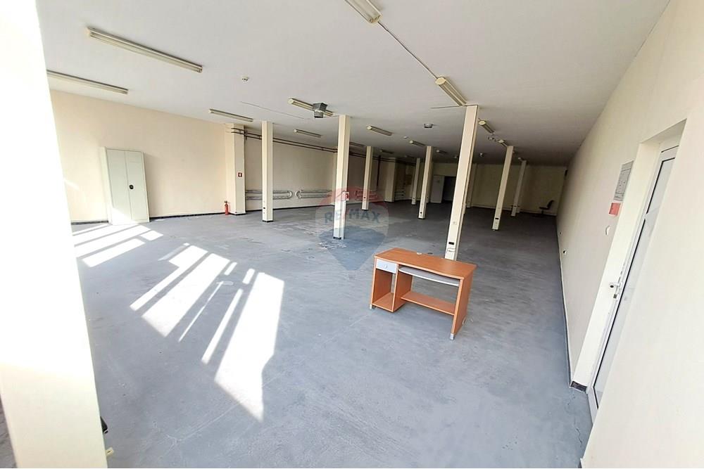 Индустриална сграда - Под наем - гр. Русе, Област Русе, България - 20251021_140702.JPG - 360451036-38