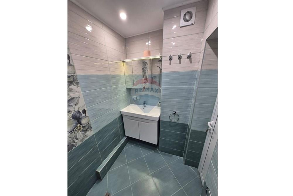 Апартамент - Под наем - гр. Варна, Област Варна, България - Изображение от WhatsApp на 2025-10-26 в 21.28.43_3c1dfd5f.jpg - Баня - 360511013-82