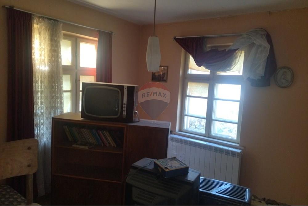 ਟਾਉਨ ਹਾਉਸ - ਵਿਕਰੀ ਲਈ - гр. Павликени, Област Велико Търново, България - viber_изображение_2025-09-28_07-59-05-906.jpg - 360431027-5