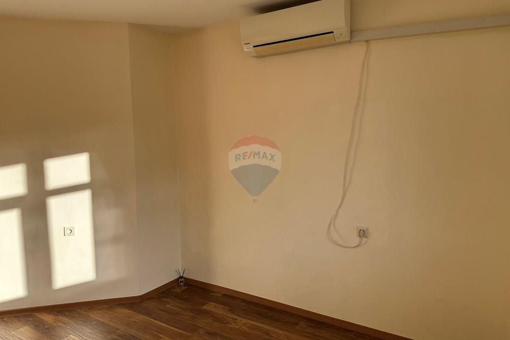 Апартамент - За продажба - гр. Варна, Област Варна, България - IMG_1880.JPG - 360391070-1