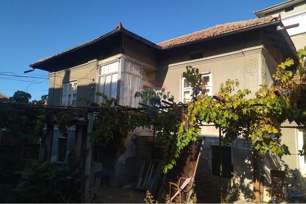 ਟਾਉਨ ਹਾਉਸ - ਵਿਕਰੀ ਲਈ - гр. Павликени, Област Велико Търново, България - viber_изображение_2025-09-28_07-59-11-204.jpg - 360431027-5