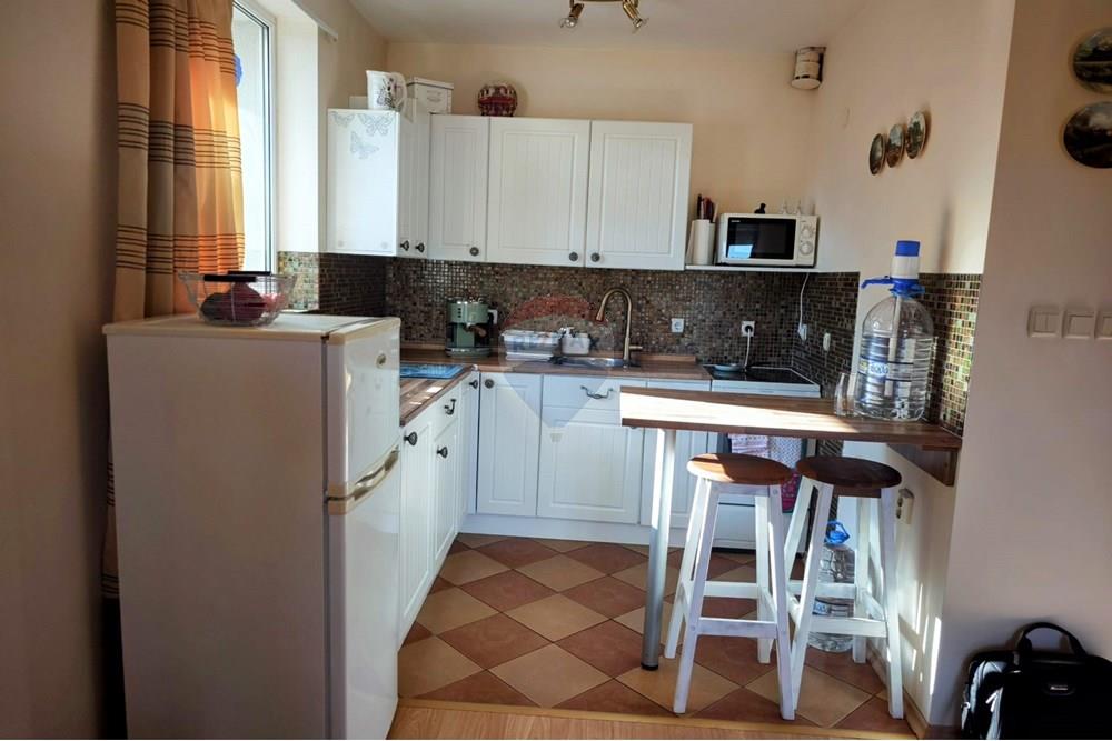 Вила - За продажба - гр. Каварна, Област Добрич, България - Изображение от WhatsApp на 2025-07-21 в 18.25.13_efd05570.jpg - 360391052-16