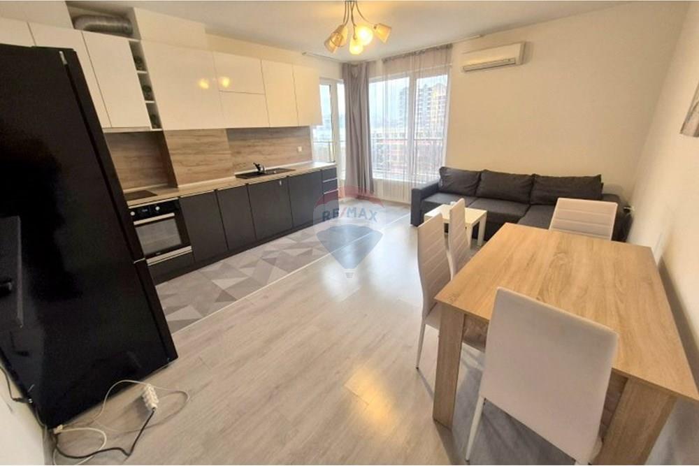 Апартамент - Под наем - гр. Варна, Област Варна, България - viber_изображение_2026-01-21_15-18-43-535.jpg - Всекидневна - 360511002-1032