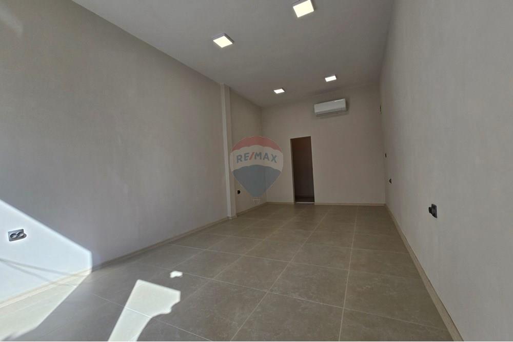 Търговски обект/Магазин - Под наем - гр. Варна, Област Варна, България - 20250225_114708.jpg - 360471023-58