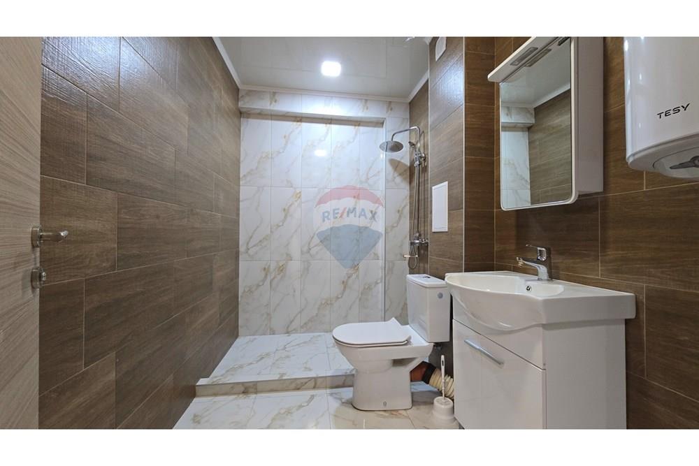 Офис - Под наем - гр. Варна, Област Варна, България - 20251006_152337.jpg - 360471023-61