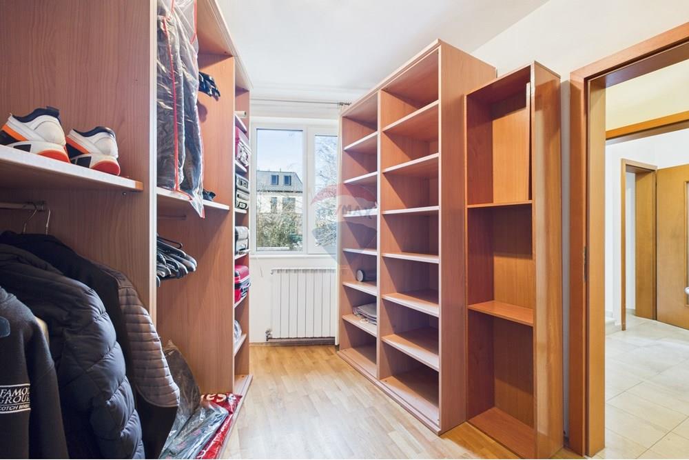 Градска къща - За продажба - гр. София, Област София град, България - CAM02315G0-PR0098-STILL040.jpg - 360241021-100