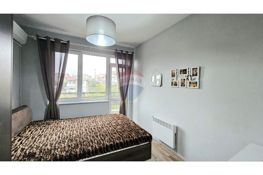 Апартамент - За продажба - гр. Бургас, Област Бургас, България - photo_2025-10-27_13-31-28 (2).jpg - 360291023-75