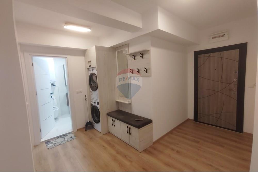 Апартамент - Под наем - гр. Варна, Област Варна, България - изгрев.jpg 10.jpg - Коридор - 360511019-5