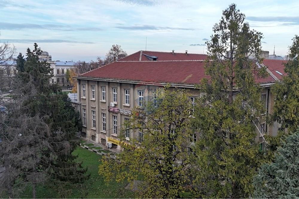 Офис сграда - Под наем - гр. Русе, Област Русе, България - dji_fly_20251204_154026_0750_1765885307549_photo.JPEG - 360451033-113