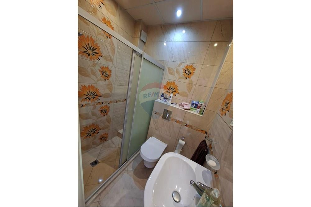 Хотел - За продажба - к.к. Чайка, Област Варна, България - 08.jpg - Баня - 360321001-516