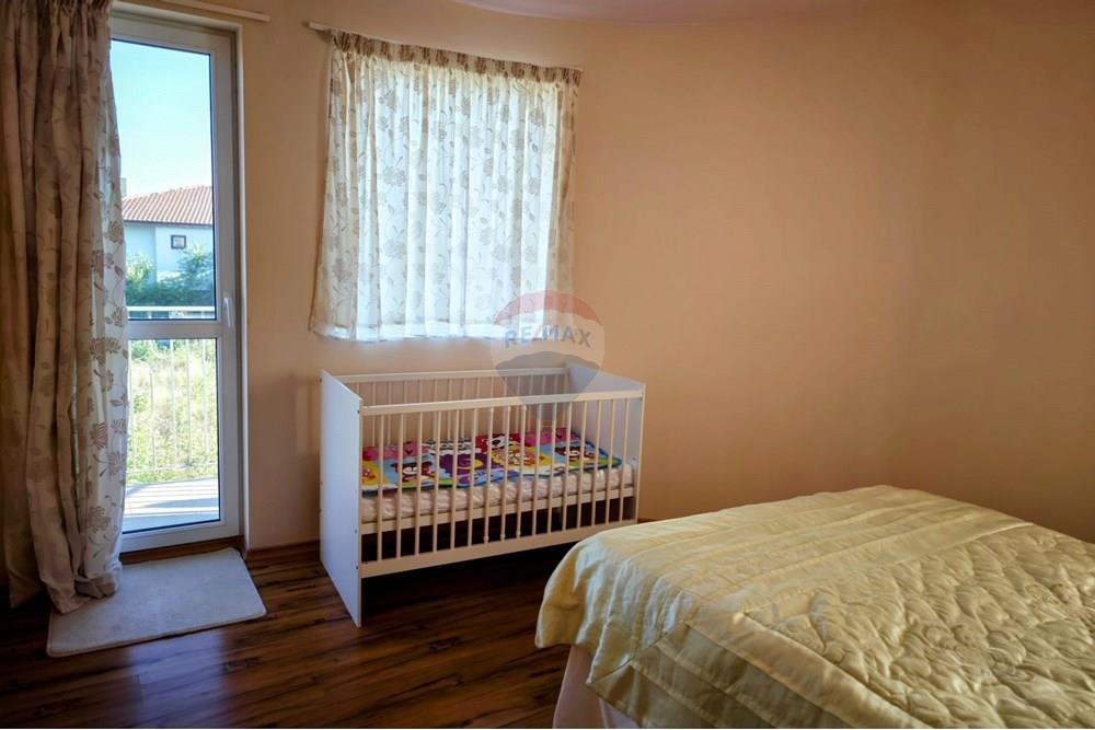 Вила - За продажба - гр. Каварна, Област Добрич, България - Изображение от WhatsApp на 2025-07-21 в 18.25.14_d867257e.jpg - 360391052-16