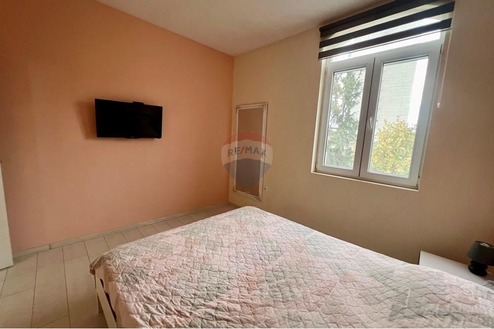 Апартамент - Под наем - гр. Бургас, Област Бургас, България - 0-02-05-6450575d4f4b92db36f66c1c5b5f054ae20bcc059050442bb5d1e51c6bc10664_6588e9844b647117.jpg - 360291026-29