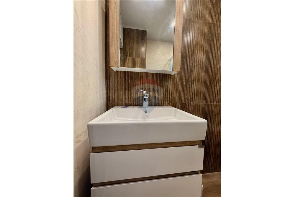 Апартамент - За продажба - гр. Варна, Област Варна, България - Просторна баня и тоалетна в едно помещение - Баня - 360321025-272