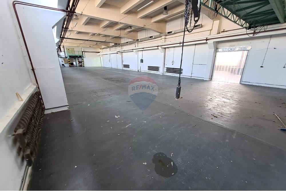 Индустриална сграда - Под наем - гр. Русе, Област Русе, България - 20251021_135733.JPG - 360451036-38