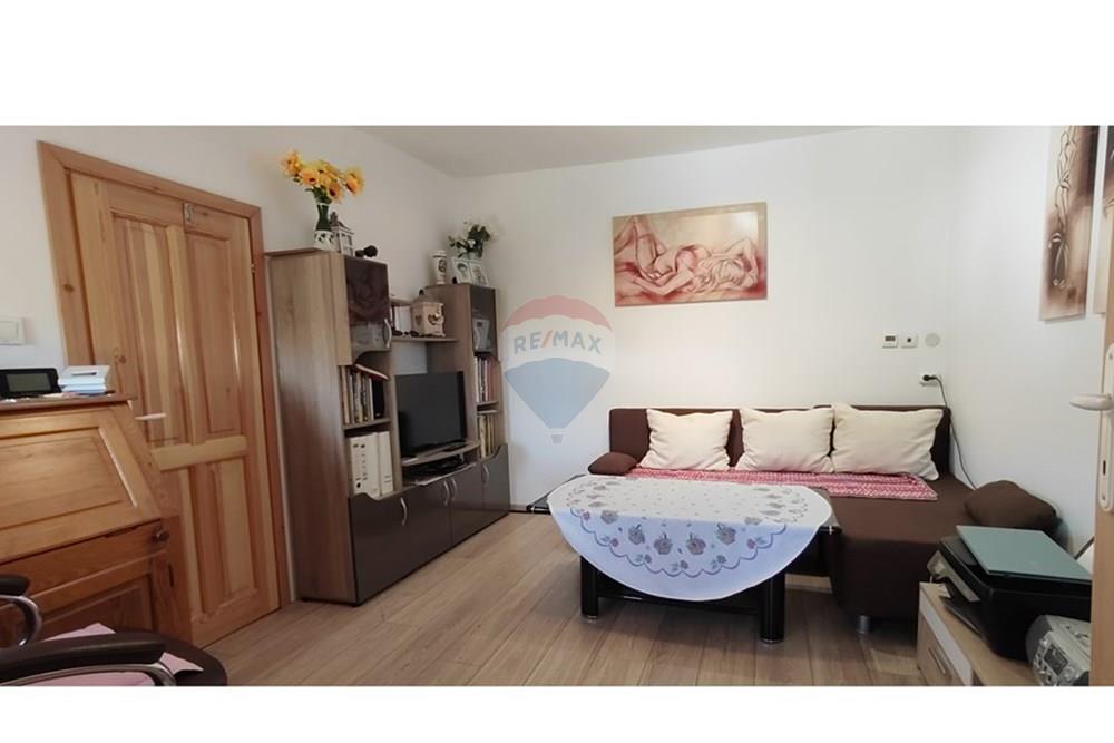 Case a schiera - In vendita - гр. Балчик, Област Добрич, България - IMG_20250909_115853.jpg - 360331026-33