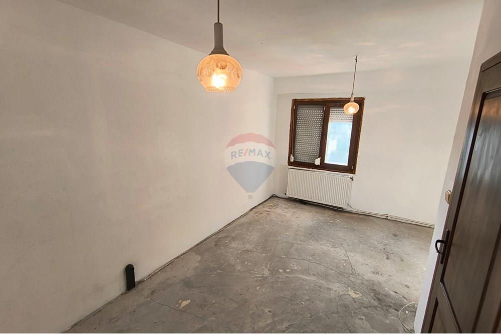 Апартамент - За продажба - гр. Русе, Област Русе, България - viber_image_2025-10-24_12-27-47-159.jpg - 360451021-156