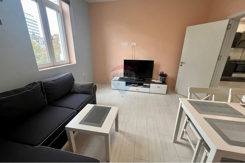 Апартамент - Под наем - гр. Бургас, Област Бургас, България - 0-02-05-2d18bb87a0f3fd8b6440b3e06d32550ec7a9d6a0e8974e1344da155fb5c6088e_bd6d013bef45b2c8.jpg - 360291026-29