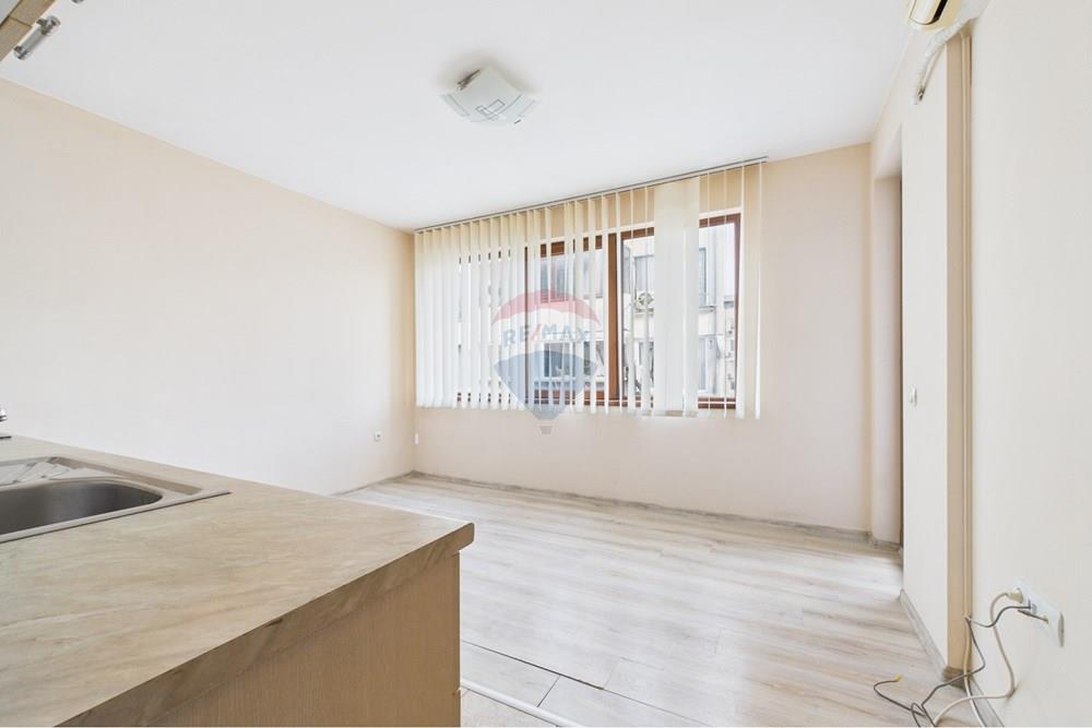 Апартамент - За продажба - гр. Варна, Област Варна, България - CAM02224G0-PR0285-STILL008.jpg - 360391053-13