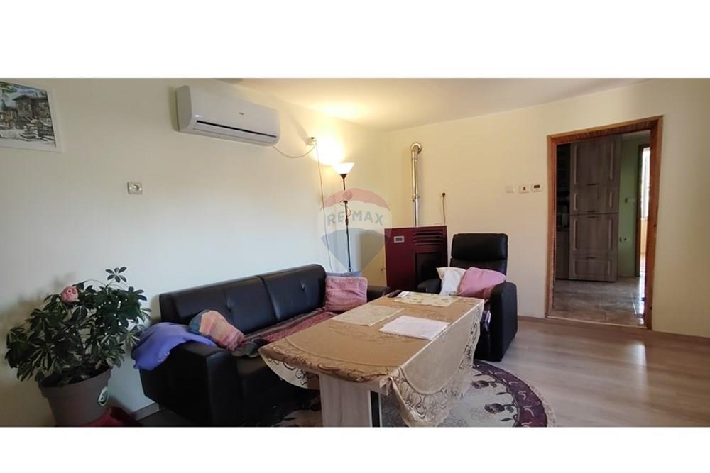 Case a schiera - In vendita - гр. Балчик, Област Добрич, България - IMG_20250909_120144.jpg - 360331026-33