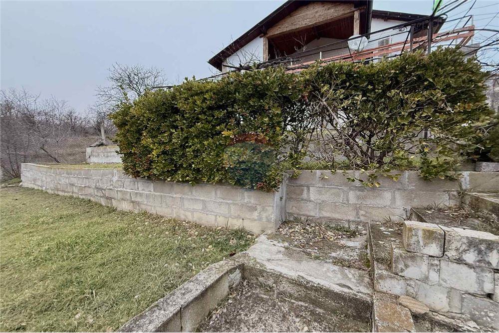 Вила - За продажба - гр. Варна, Област Варна, България - Озеленен, терасиран и аранжиран двор - Двор - 360321025-286