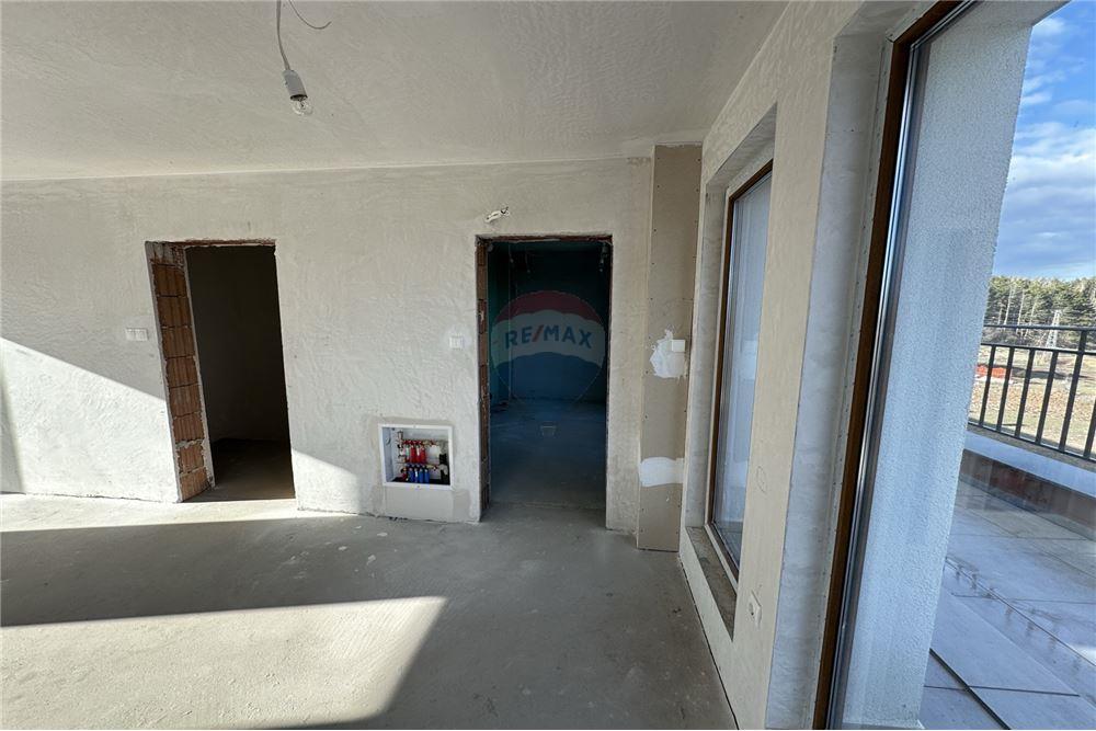 Градска къща - За продажба - гр. София, Област София град, България - 60 - 360241007-88