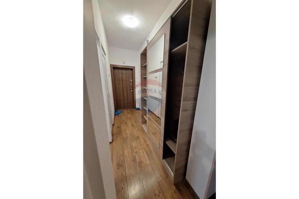 Апартамент - Под наем - гр. Варна, Област Варна, България - 20251211_154624.jpg - Коридор - 360321033-167