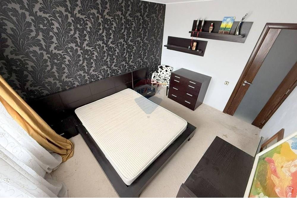 Селска къща - За продажба - с. Близнаци, Област Варна, България - viber_изображение_2025-09-30_10-07-09-101.jpg - Спалня - 360511003-302