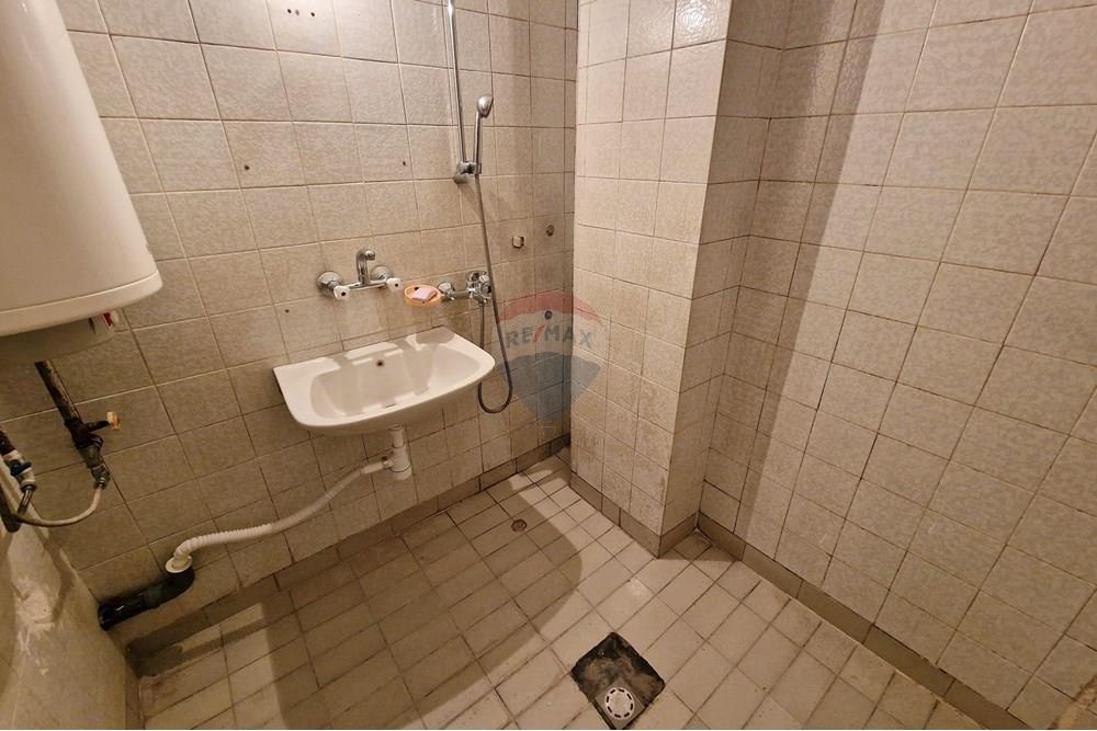 Апартамент - За продажба - гр. Русе, Област Русе, България - 20251209_142252~2.jpg - 360451038-24