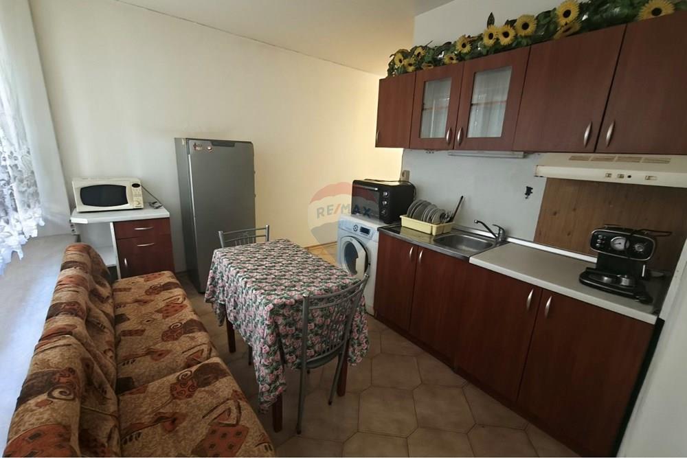 Апартамент - Под наем - гр. Варна, Област Варна, България - viber_image_2026-02-20_09-26-14-051.jpg - Всекидневна - 360391040-64